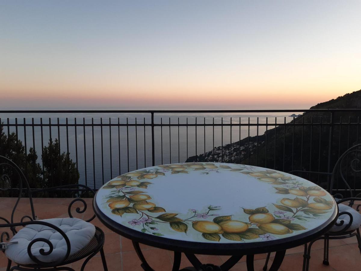 Le Marelle Hotel Фуроре Екстериор снимка